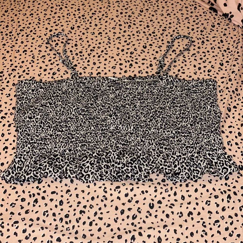 American Eagle crop top